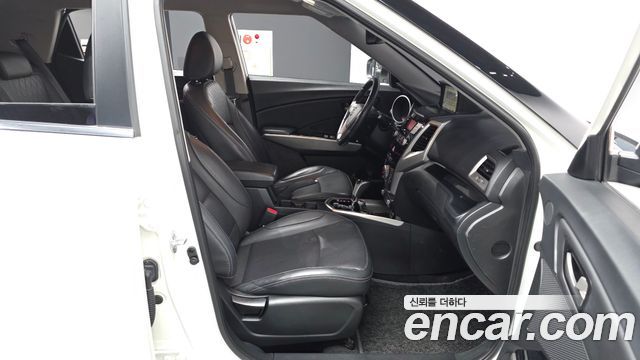KG Mobility (SsangYong) Tivoli Armor Diesel TX 2WD 2018 — фото 11