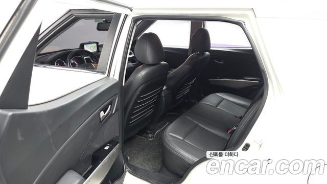 KG Mobility (SsangYong) Tivoli Armor Diesel TX 2WD 2018 — фото 12