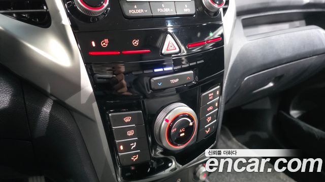 KG Mobility (SsangYong) Tivoli Armor Diesel TX 2WD 2018 — фото 17