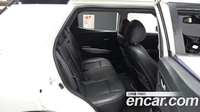 KG Mobility (SsangYong) Tivoli Armor Diesel TX 2WD 2018 — фото 26