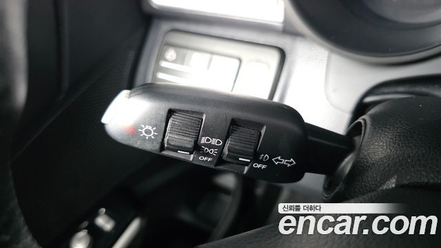 KG Mobility (SsangYong) Tivoli Armor Diesel TX 2WD 2018 — фото 29