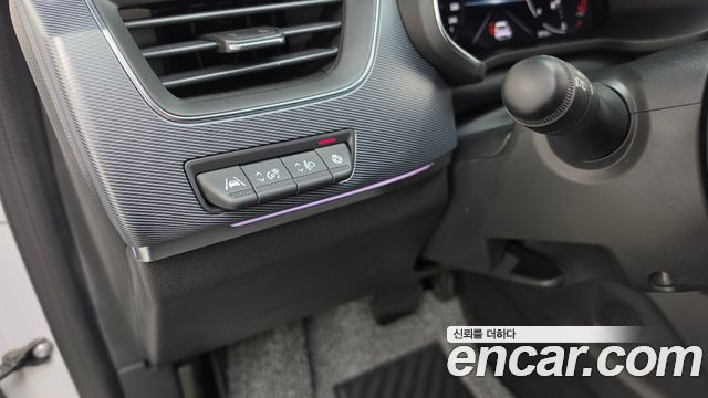 Renault Korea XM3 1.3 TCe RE Signature 2020 — фото 28