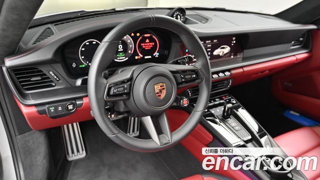 Porsche 911 (992) Carrera GTS 2025 — фото 17