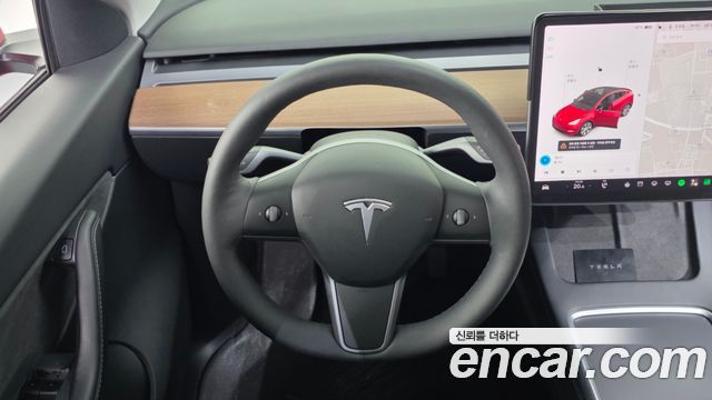 Tesla Model Y Long Range AWD 2021 — фото 13