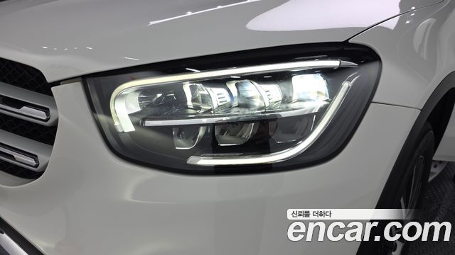 Mercedes-Benz GLC-Class (X253) GLC300e 4MATIC 2020 — фото 22
