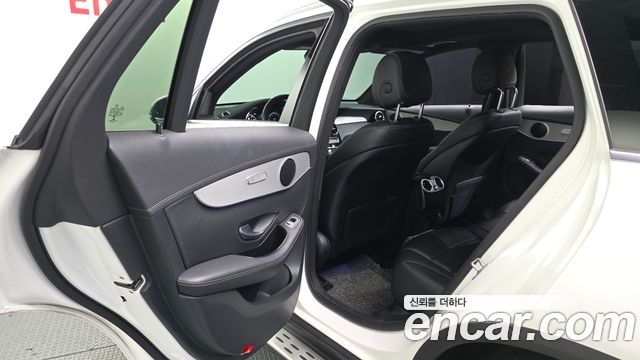 Mercedes-Benz GLC-Class (X253) GLC300e 4MATIC 2020 — фото 26
