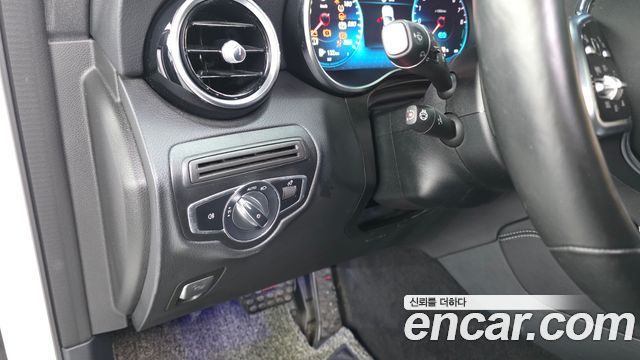 Mercedes-Benz GLC-Class (X253) GLC300e 4MATIC 2020 — фото 27