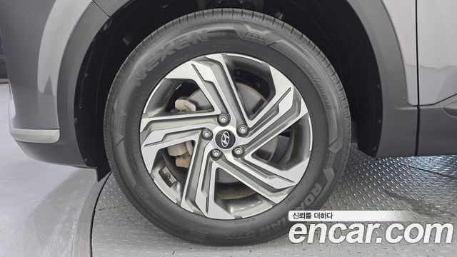 Hyundai Santa Fe Diesel 2.2 2WD Exclusive 2022 — фото 5