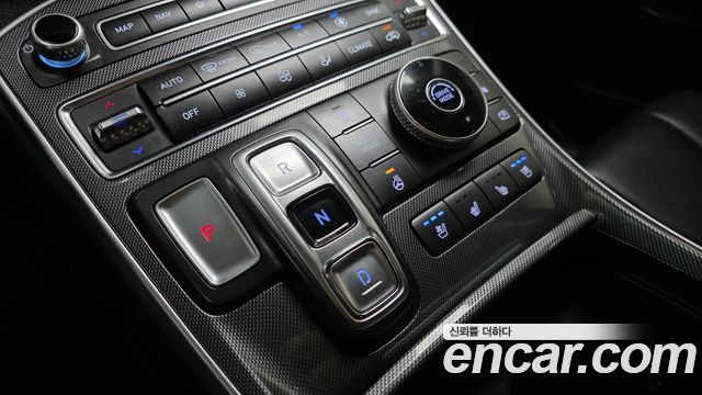 Hyundai Santa Fe Diesel 2.2 2WD Exclusive 2022 — фото 9