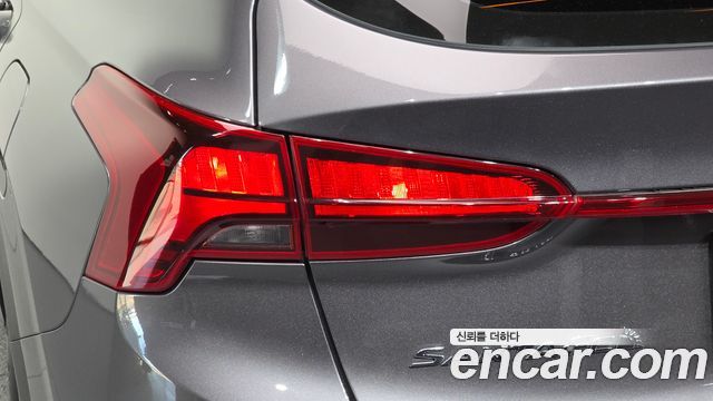 Hyundai Santa Fe Diesel 2.2 2WD Exclusive 2022 — фото 23