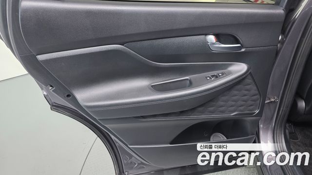 Hyundai Santa Fe Diesel 2.2 2WD Exclusive 2022 — фото 25