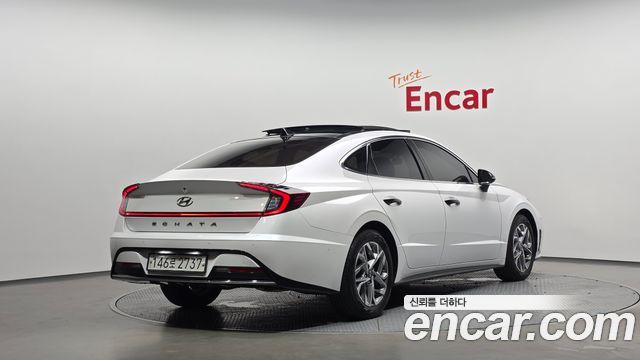 Hyundai Sonata (DN8) 2.0 Premium Family 2020 — фото 2