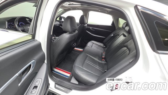 Hyundai Sonata (DN8) 2.0 Premium Family 2020 — фото 26