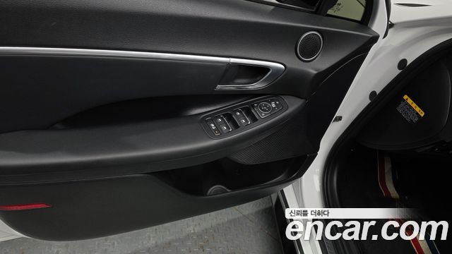 Hyundai Sonata (DN8) 2.0 Premium Family 2020 — фото 36