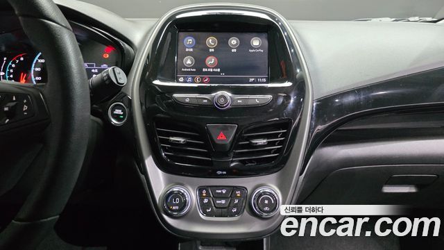 Chevrolet Spark Premier 2020 — фото 15