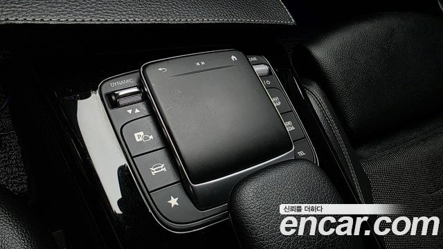Mercedes-Benz A-Class (W177) A220 Hatchback 2020 — фото 30