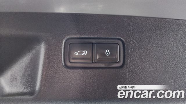 Genesis GV60 Standard 2022 — фото 18