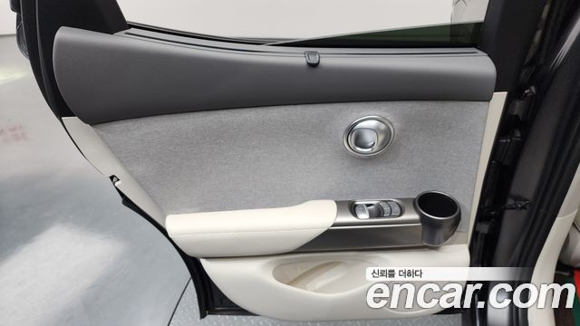 Genesis GV60 Standard 2022 — фото 25