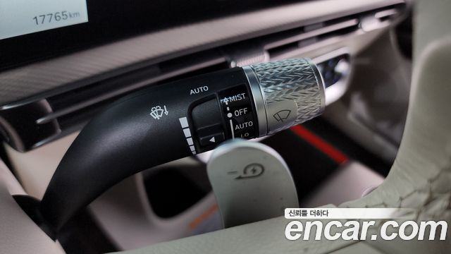 Genesis GV60 Standard 2022 — фото 30