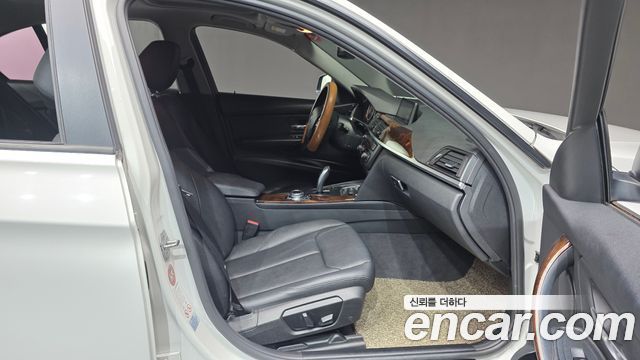 BMW 3 Series (F30) 320d 2015 — фото 10