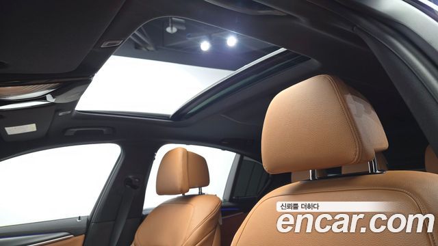 BMW 5 Series (G30) 520i M Sport 2023 — фото 32