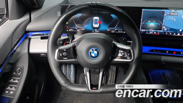 BMW 5 Series (G60) 530e M Sport 2024 — фото 13