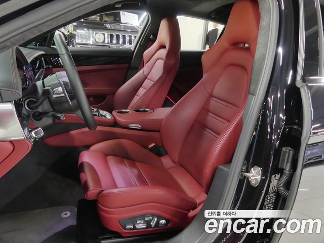 Porsche Panamera (971) 4.0 Turbo 2019 — фото 8
