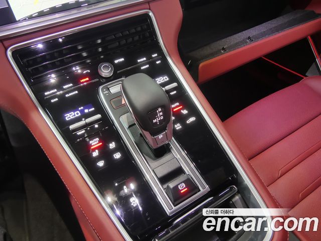 Porsche Panamera (971) 4.0 Turbo 2019 — фото 16