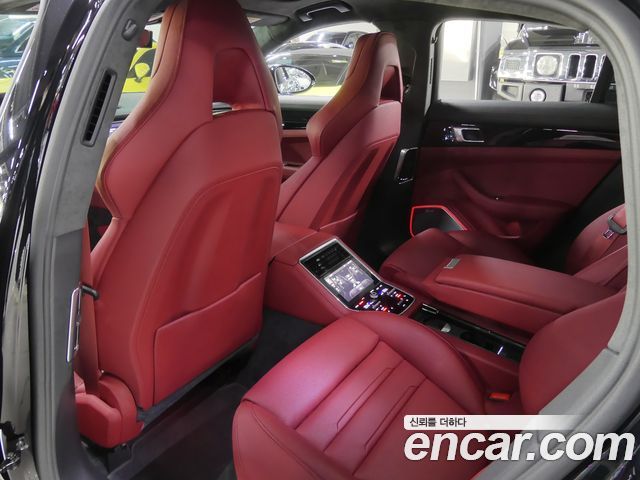 Porsche Panamera (971) 4.0 Turbo 2019 — фото 19