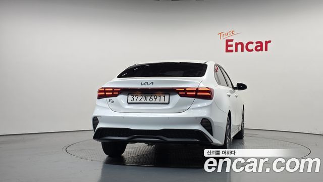 Kia K3 (II) 1.6 Prestige 2022 — фото 4
