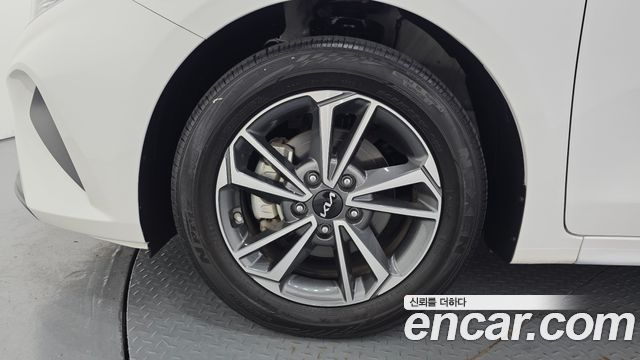 Kia K3 (II) 1.6 Prestige 2022 — фото 5