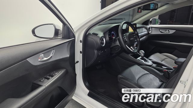 Kia K3 (II) 1.6 Prestige 2022 — фото 10