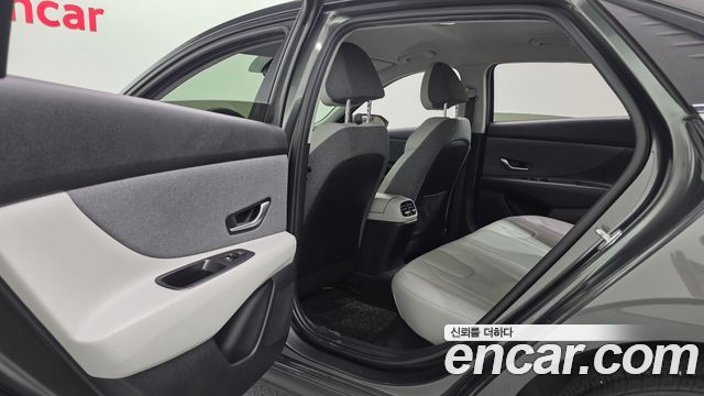 Hyundai Avante (CN7) 1.6 Inspiration 2021 — фото 17