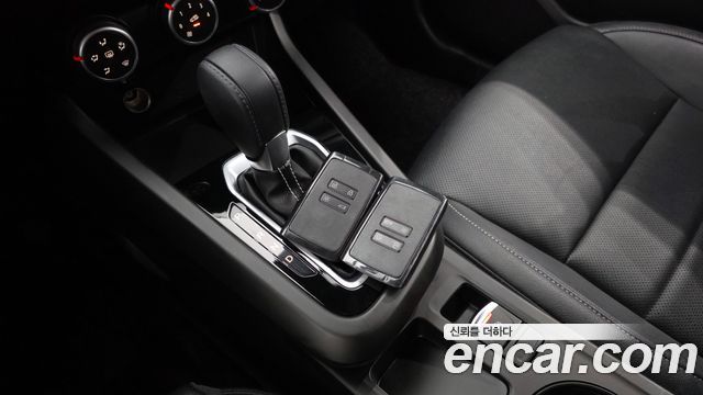 Renault Korea XM3 1.6 GTe LE 2023 — фото 9