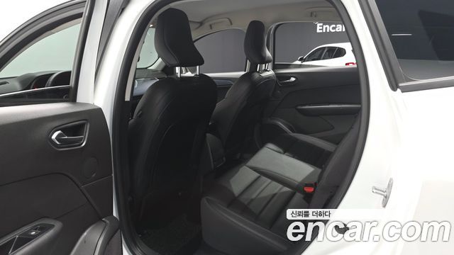 Renault Korea XM3 1.6 GTe LE 2023 — фото 11