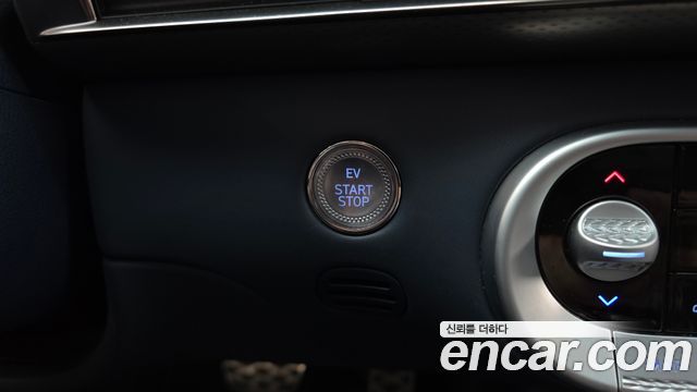 Genesis GV60 Performance AWD 2022 — фото 22