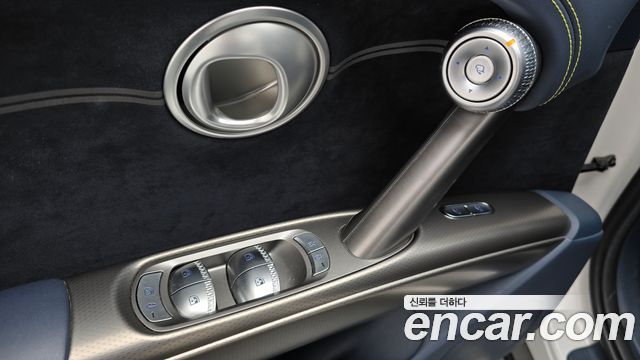 Genesis GV60 Performance AWD 2022 — фото 36