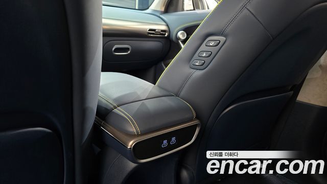 Genesis GV60 Performance AWD 2022 — фото 38