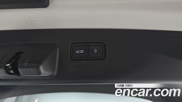 Genesis GV60 Performance AWD 2022 — фото 41