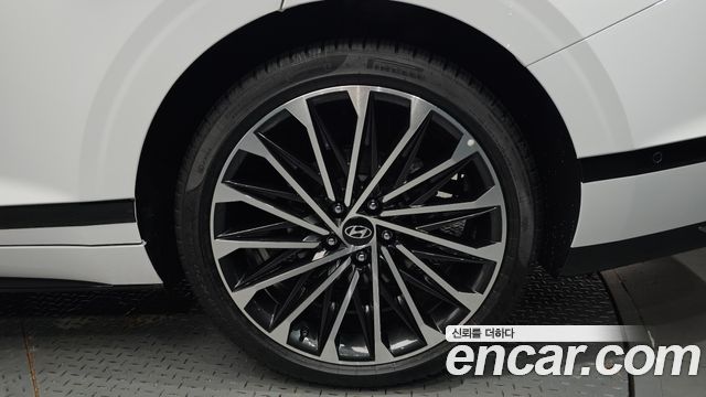 Hyundai Grandeur Hybrid (GN7) Calligraphy 2025 — фото 21