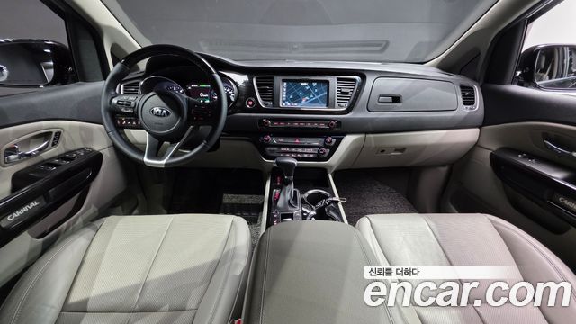 Kia Carnival 7-Seater Limousine President 2020 — фото 5