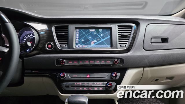 Kia Carnival 7-Seater Limousine President 2020 — фото 7