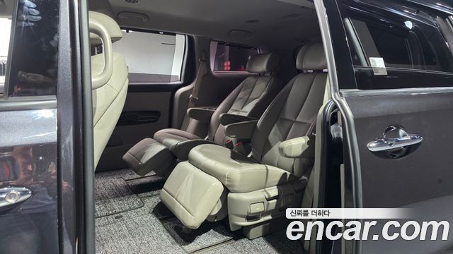 Kia Carnival 7-Seater Limousine President 2020 — фото 15