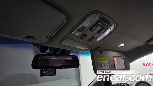 Kia Carnival 7-Seater Limousine President 2020 — фото 20