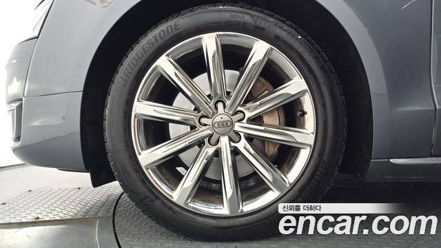 Audi A8 50 TDI Quattro LWB D4 2015 — фото 5