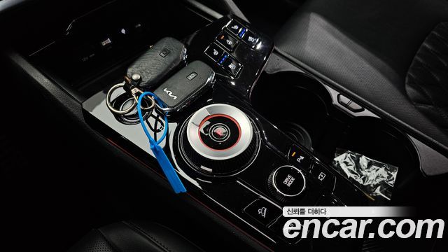 Kia Sportage (V) Gasoline 1.6 Turbo 2WD Signature 2023 — фото 9