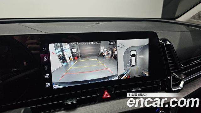 Kia Sportage (V) Gasoline 1.6 Turbo 2WD Signature 2023 — фото 16