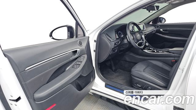 Hyundai Sonata (DN8) 2.0 Premium Plus 2022 — фото 10