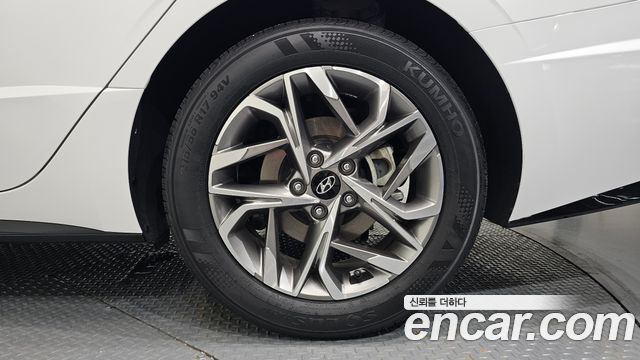 Hyundai Sonata (DN8) 2.0 Premium Plus 2022 — фото 21