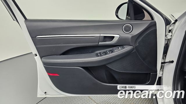 Hyundai Sonata (DN8) 2.0 Premium Plus 2022 — фото 24